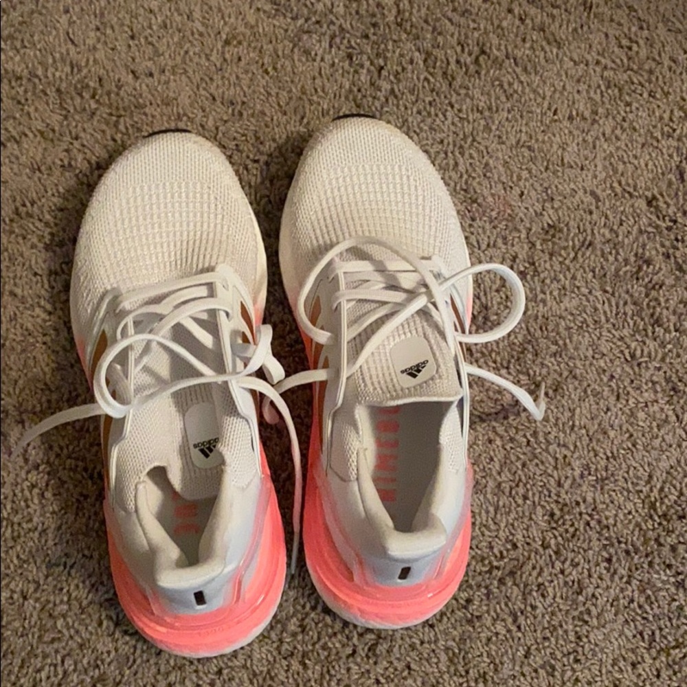 Adidas Ultraboost 20